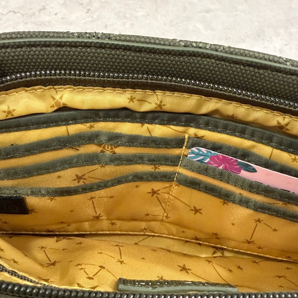 Lug NWT Flyer Matte Luxe VL Convertible Crossbody Bag - Picture 8 of 9